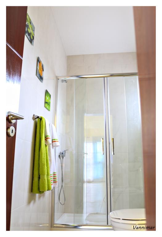 Vannimar Lounge Porto Novo الغرفة الصورة